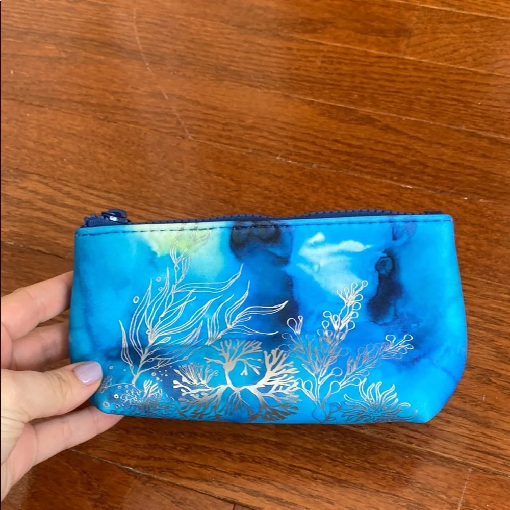 La mer cosmetic bag - Picture 1 of 2